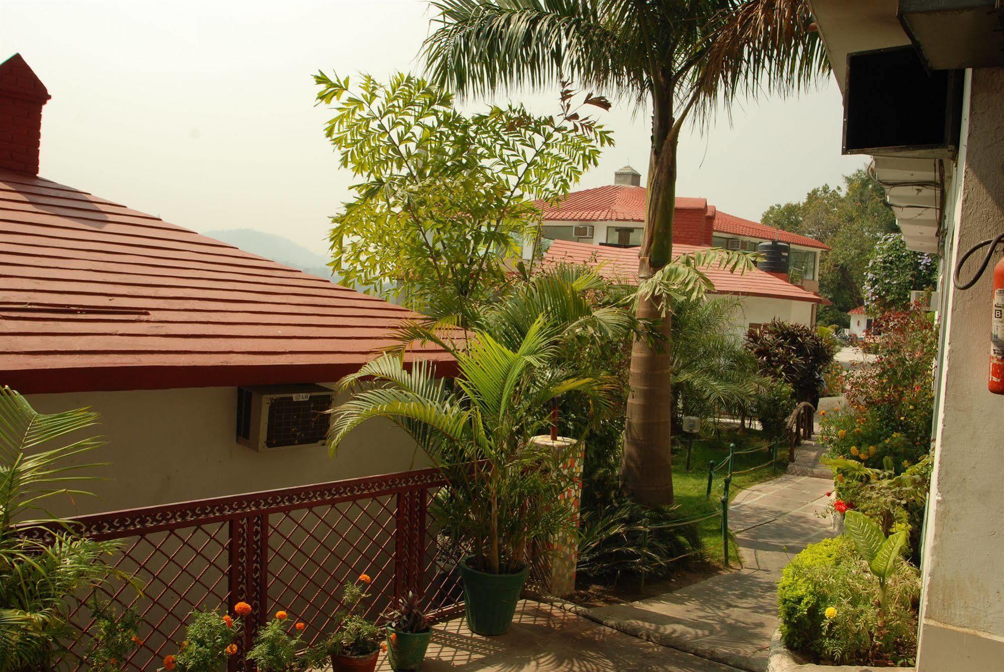 Ganga Beach Resort Rishikesh Bagian luar foto